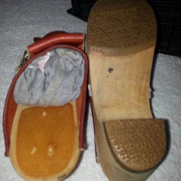 Vintage 1980s MIA Swedish Wood Clogs - Picture 14 of 14